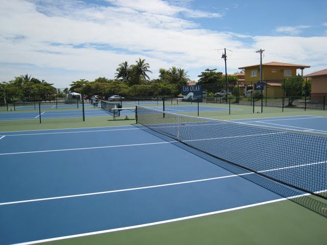 Las Olas Tennis Facility